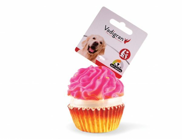 Speelgoed hond vinyl pieper cupcake roze 8cm